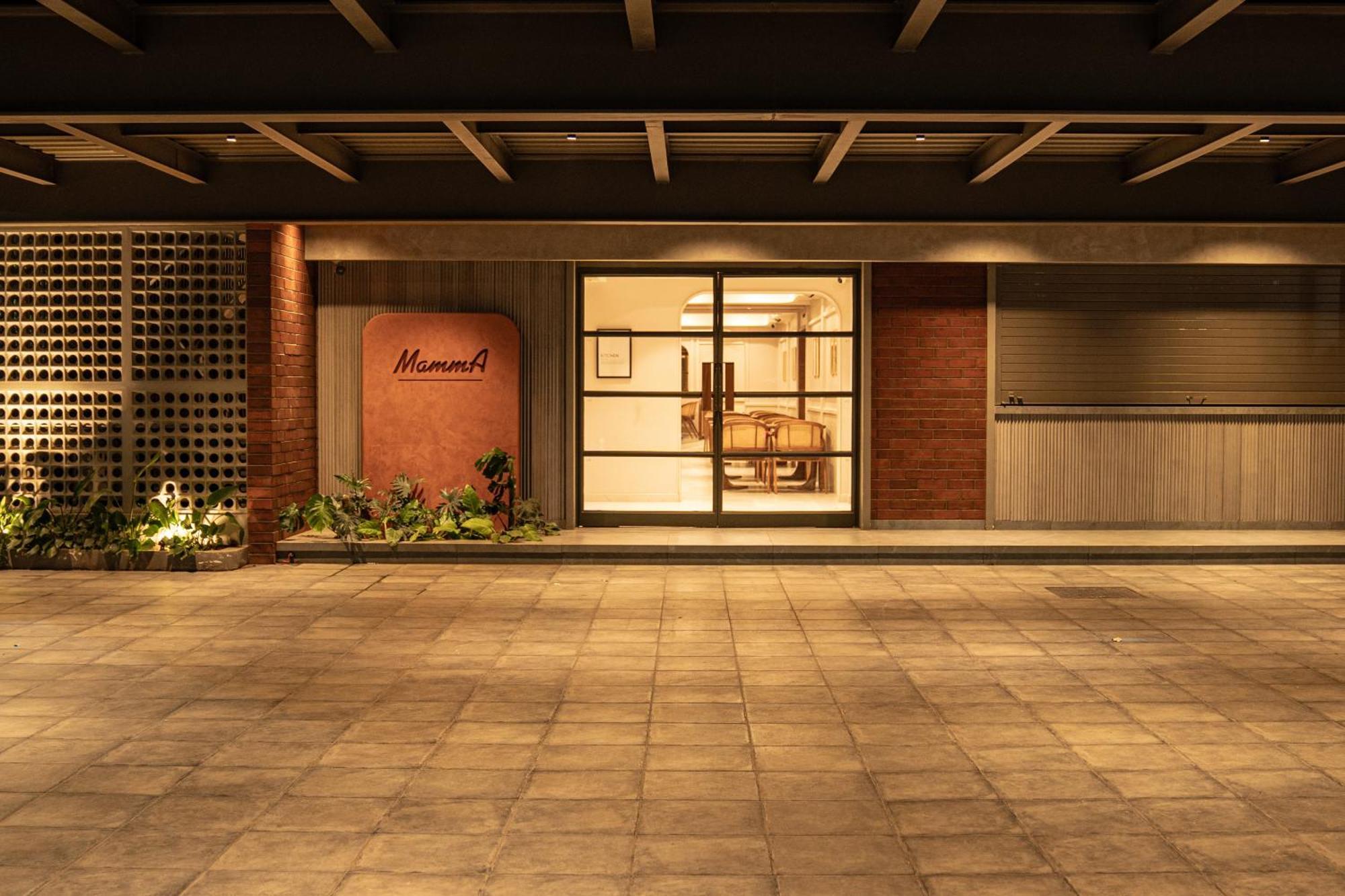 Hotel Benhur Kochi Exterior photo